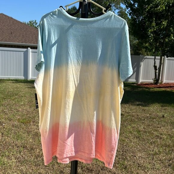 ~e New Torrid Polaroid crew tee shirt - Picture 4 of 13